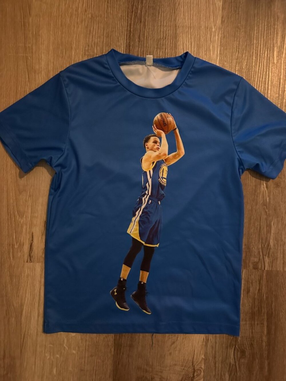 Stephen Curry 30 performance tshirt youth boy size small